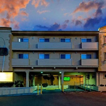 University Inn & Suites Беркли Экстерьер фото