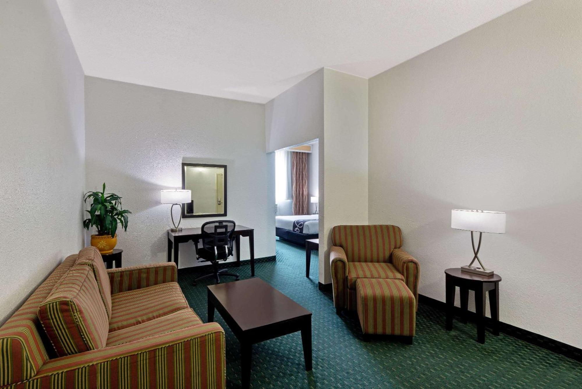 University Inn & Suites Беркли Номер фото