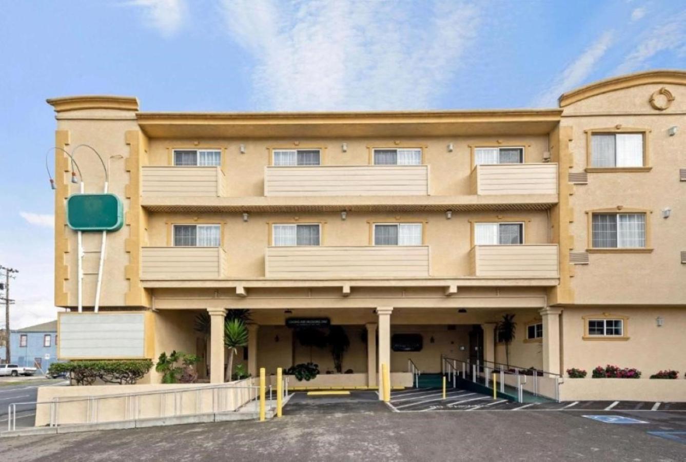 University Inn & Suites Беркли Экстерьер фото