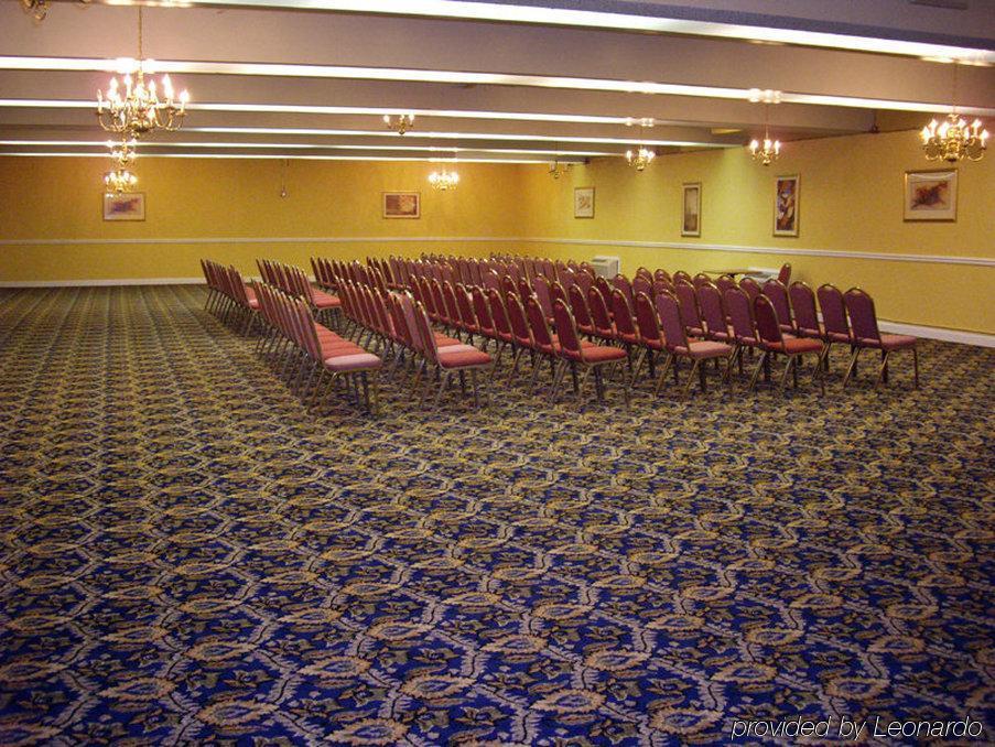 University Inn & Suites Беркли Удобства фото